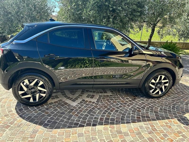 Usata Opel Mokka Elegance 101 CV (74 kW) 2023 Nero SUV