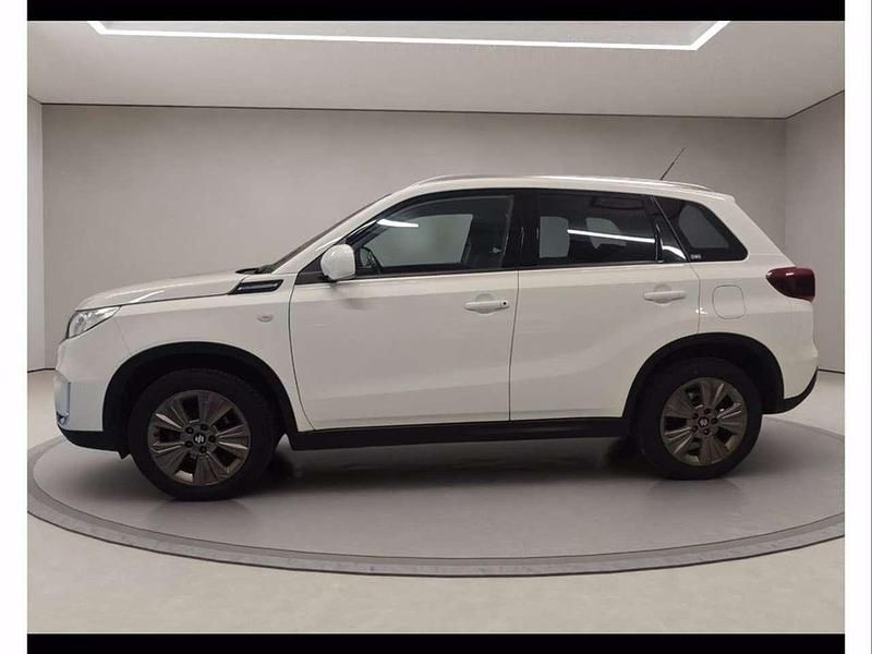 Usata Suzuki Vitara 111 CV (81 kW) 2019 Bianco frozen SUV