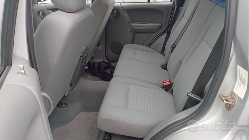 Usata Jeep Cherokee Sport 2005 SUV