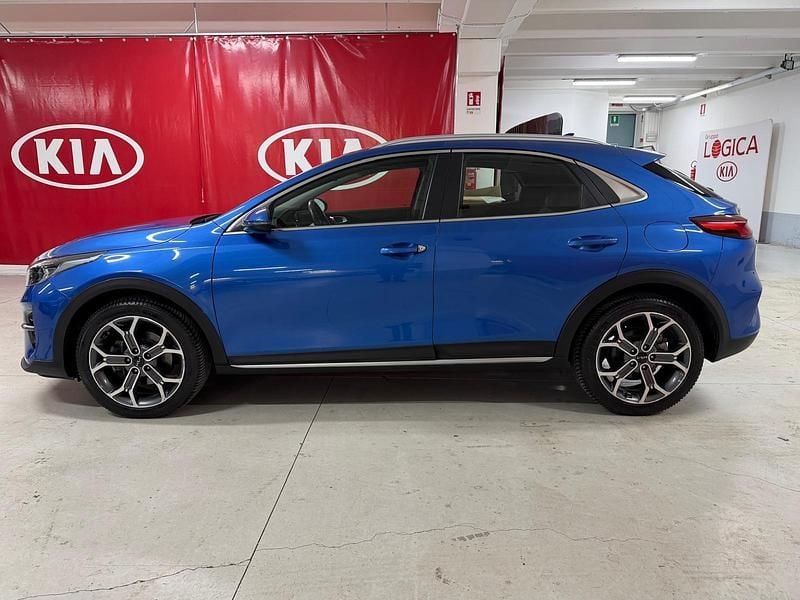 Usata Kia XCeed 160 CV (117 kW) 2022 Azzurra SUV