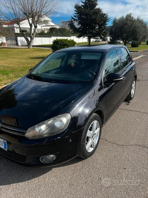 Nero Usata 2011 VW Golf VI Highline Due volumi | 4900 € (Ottimo prezzo) - Immagine 1/4