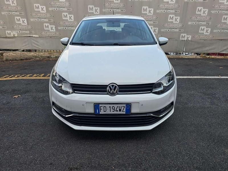 Bianco Usata 2016 VW Polo Comfortline Due volumi | 8990 € (Buon prezzo) - Immagine 1/4