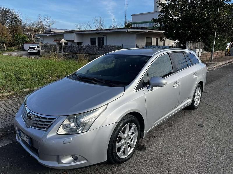 Usata Toyota Avensis Executive 150 CV (110 kW) 2009 Station wagon