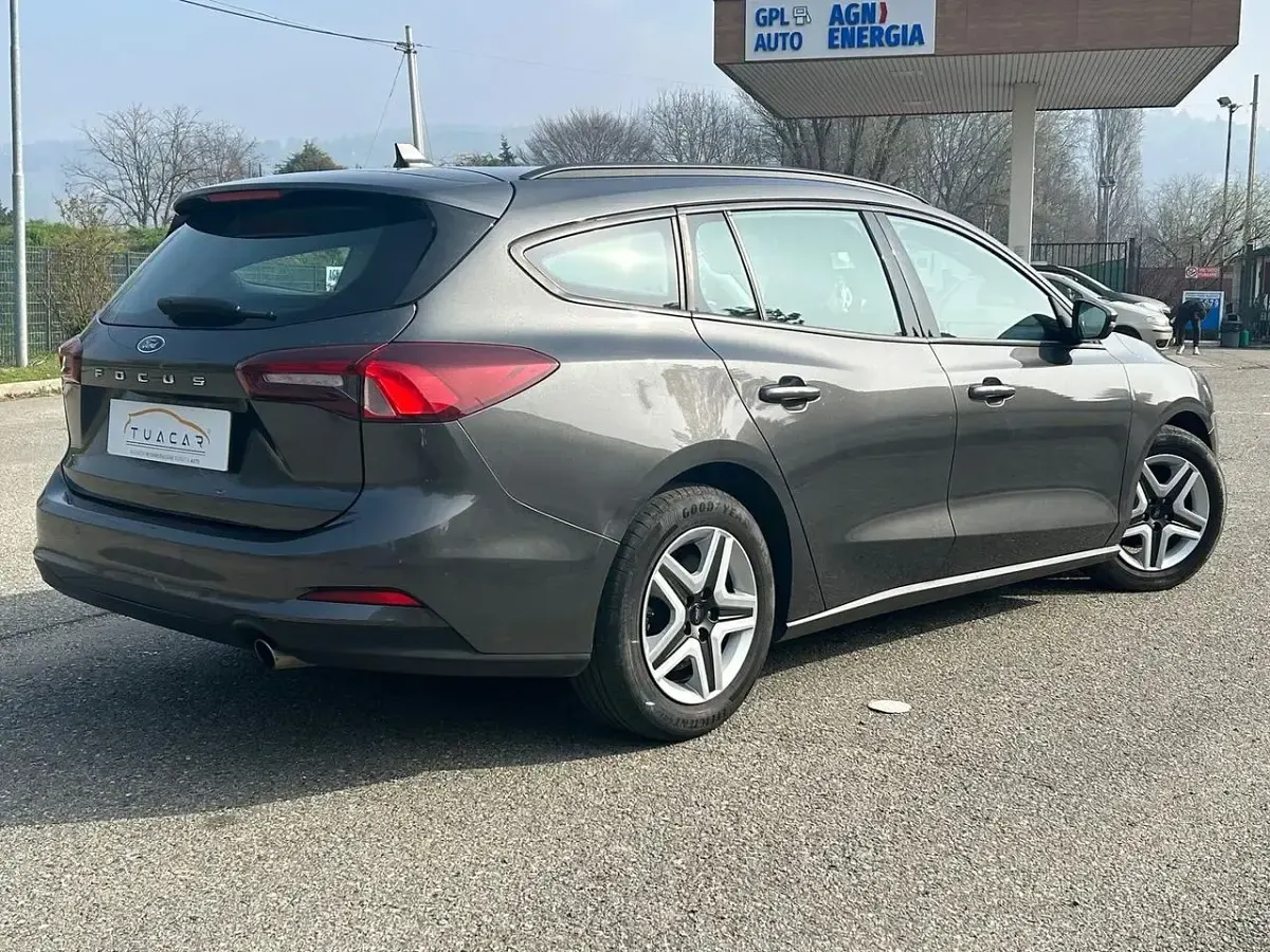 Occasion Ford Focus Style 120 PK (88 kW) 2023 Grijs Sedan