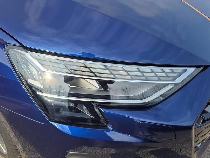 Usata Audi A3 Sportback e-tron Advanced Plus 150 CV (110 kW) 2025 Blu navarra Utilitaria