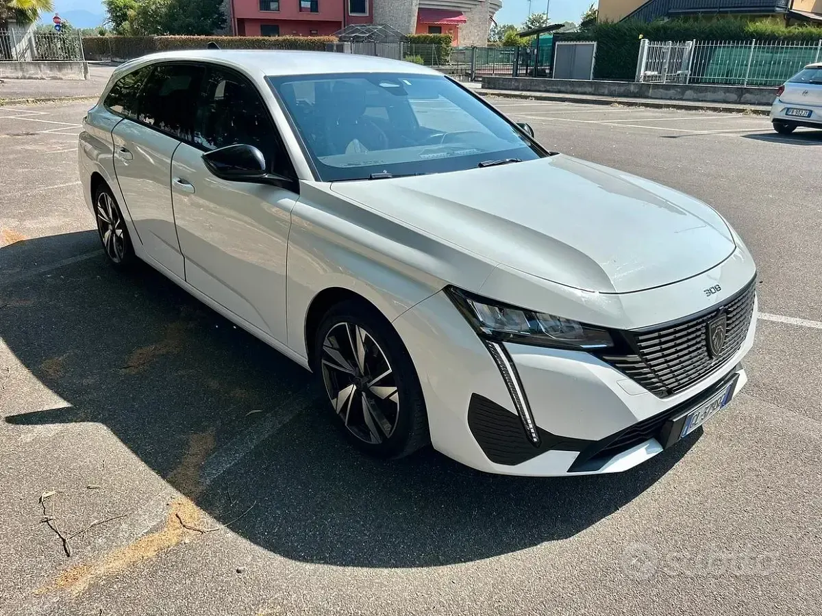 Usata Peugeot 308 Allure 131 CV (96 kW) 2022 Bianco Station wagon