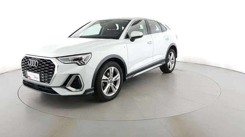 Bianco ghiaccio metallizzato Usata 2022 Audi Q3 Sportback S-Line SUV | 38.800 € (Buon prezzo) - Immagine 1/4