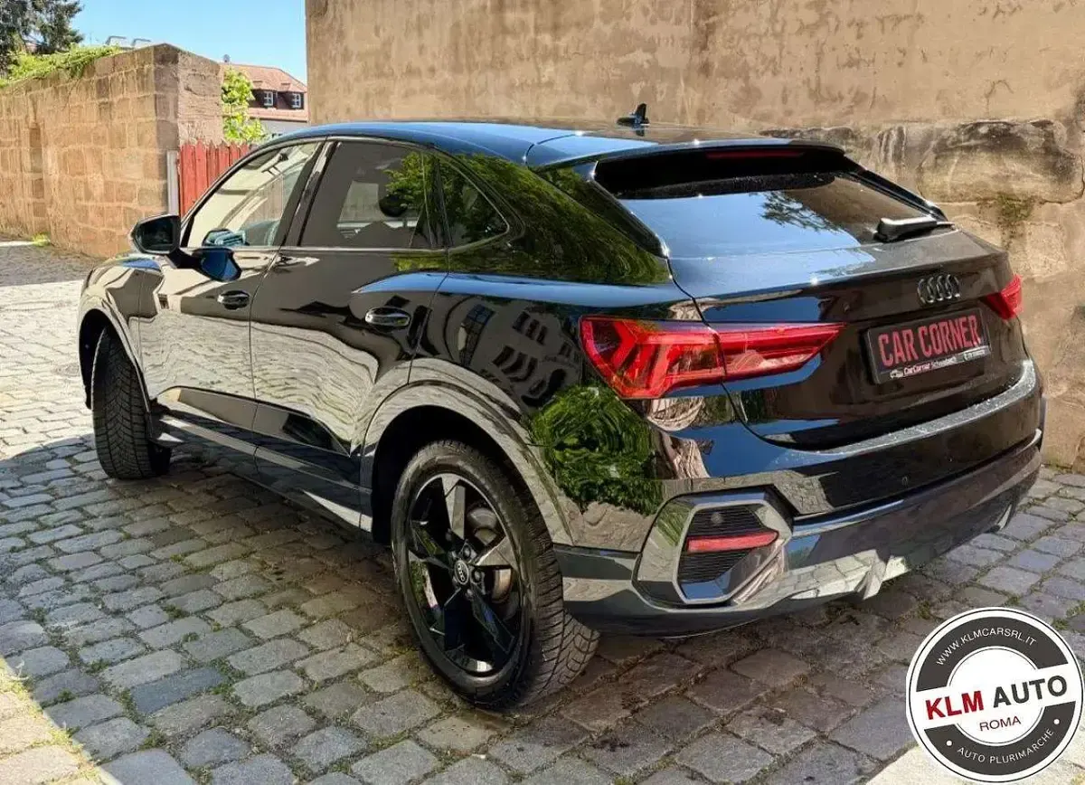Usata Audi Q3 Black Edition 150 CV (110 kW) 2021 Nero SUV