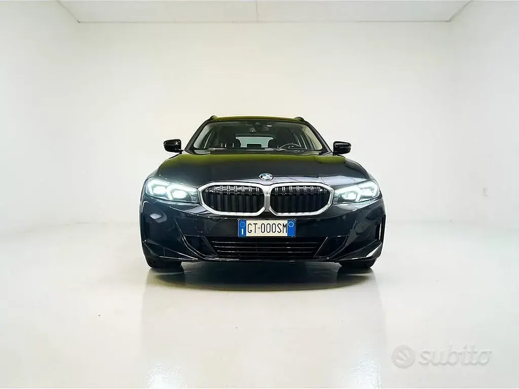 Usata BMW 320 190 CV (139 kW) 2024 Nero Station wagon