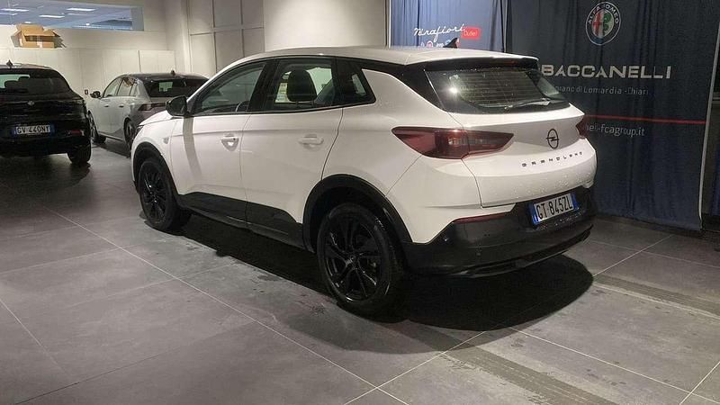 Usata Opel Grandland X 131 CV (96 kW) 2024 Bianco SUV