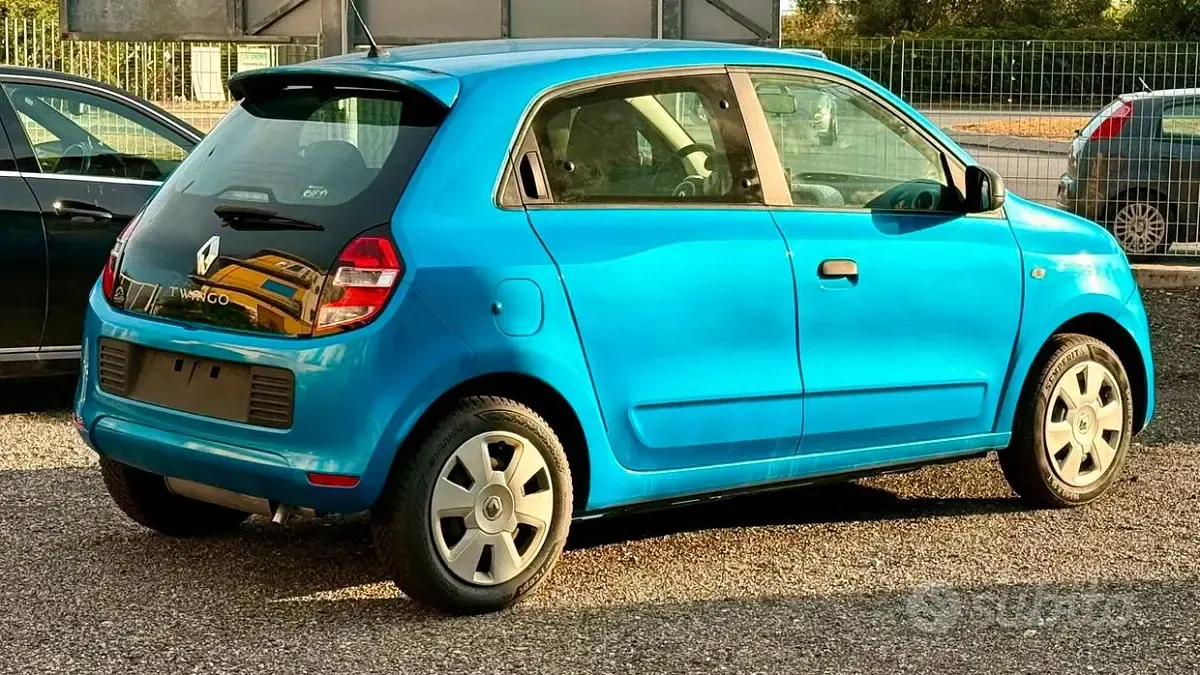 Usata Renault Twingo 69 CV (50 kW) 2014 Bluazzurro Utilitaria