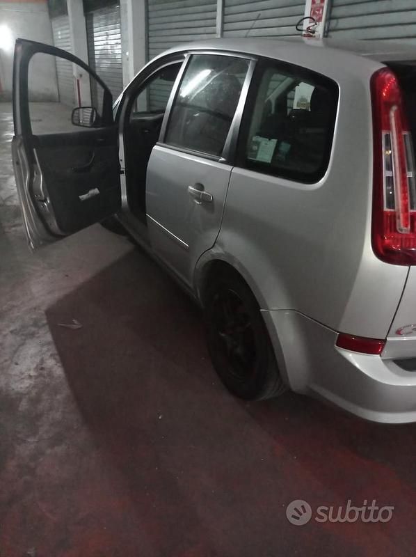 Usata Ford C-MAX 100 CV (73 kW) 2010 Grigio Monovolume