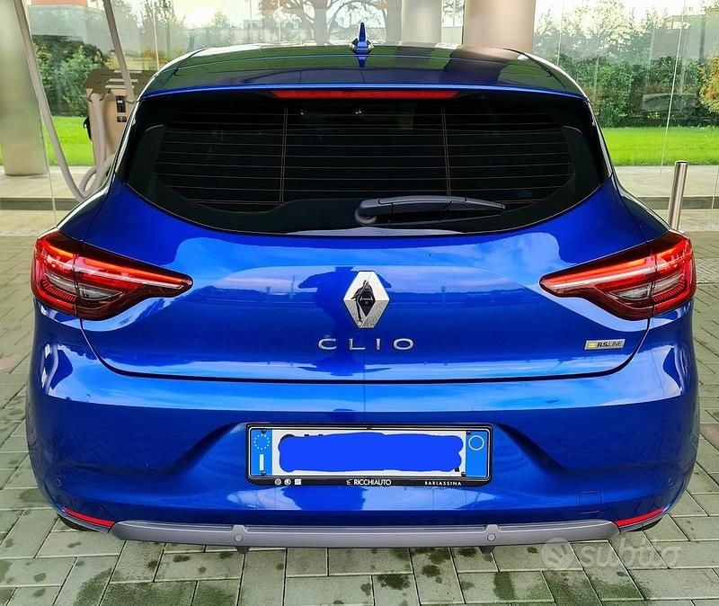 Usata Renault Clio 78 CV (57 kW) 2020 Blu Coupé