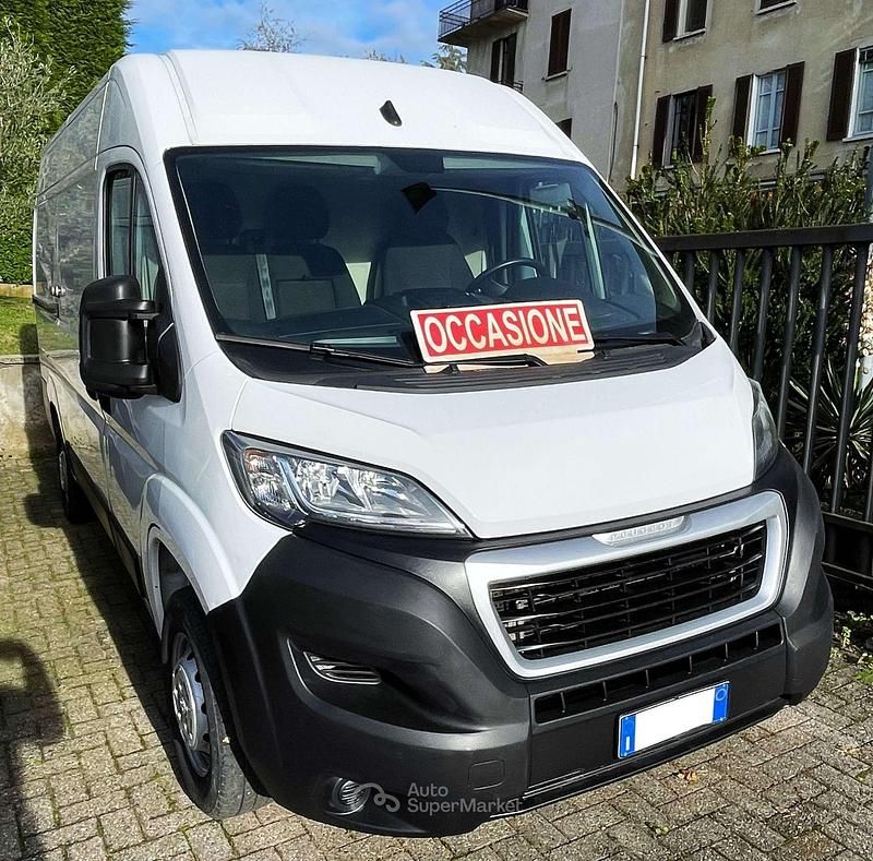 Usata Peugeot Boxer 150 CV (110 kW) 2022 Bianco Furgone