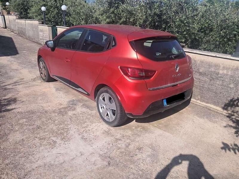 Usata Renault Clio IV 75 CV (55 kW) 2013 Berlina