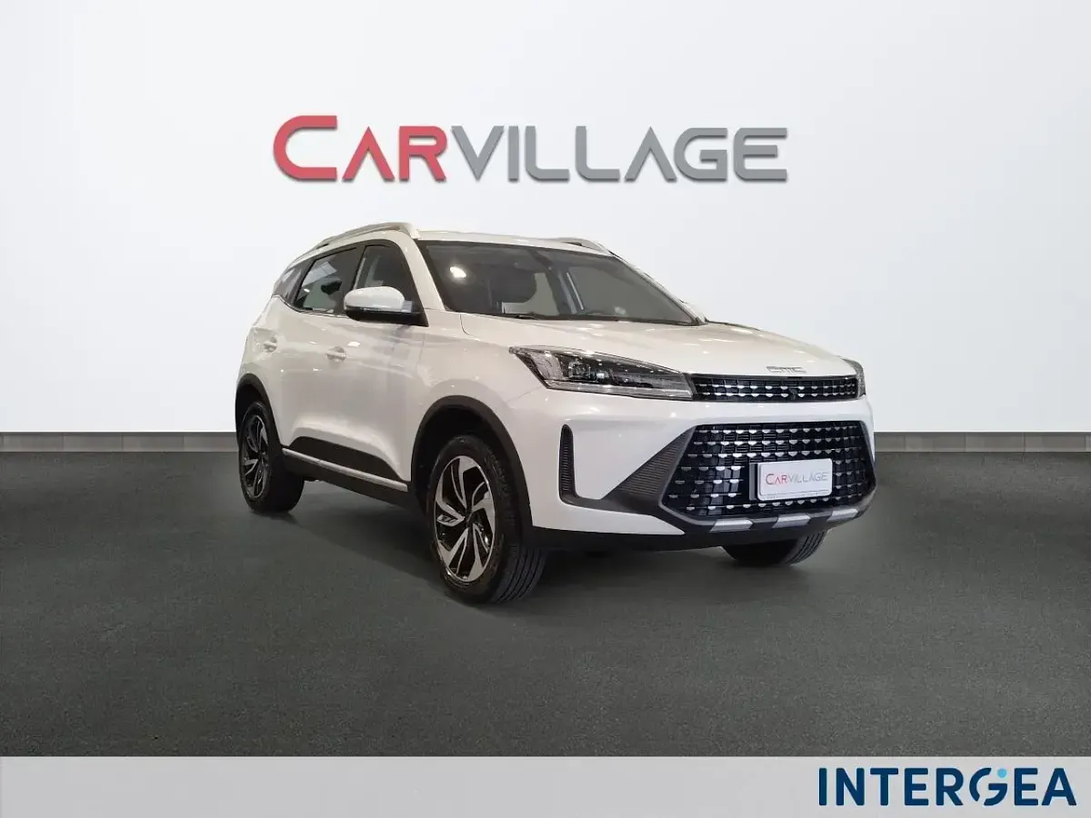 Usata EMC SEI 113 CV (83 kW) 2025 Bianco SUV