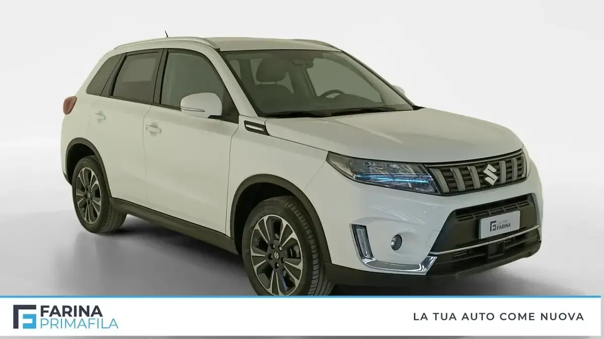 Usata Suzuki Vitara 129 CV (94 kW) 2022 Bianco SUV