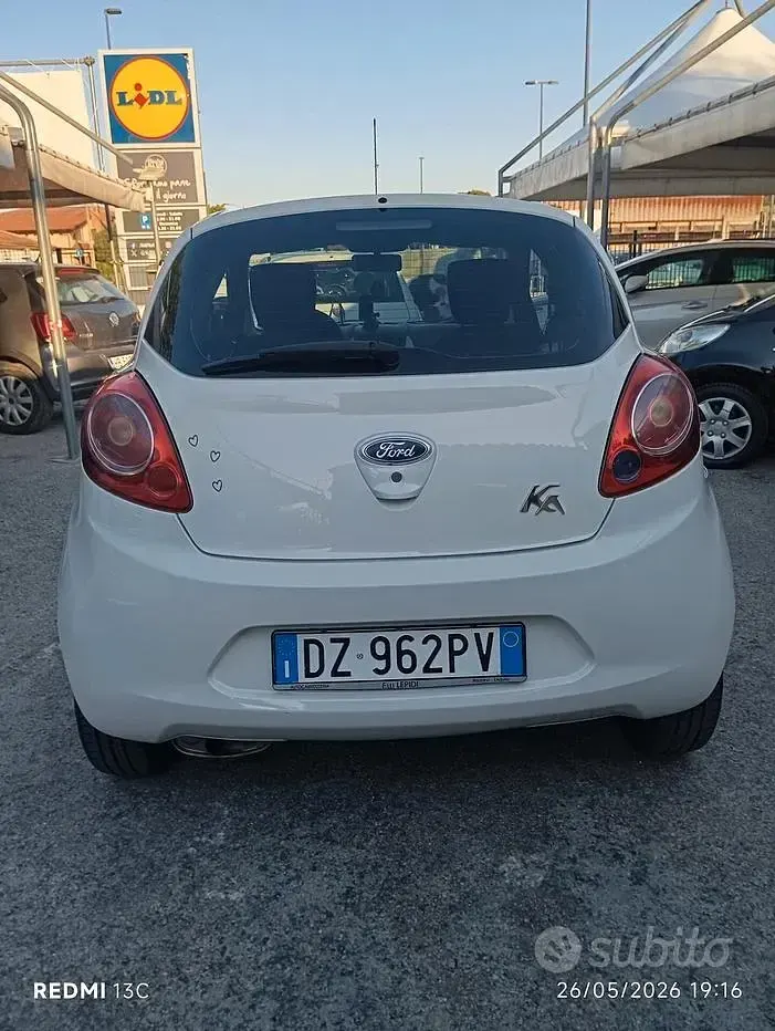 Usata Ford Ka 69 CV (50 kW) 2010 Bianco Utilitaria