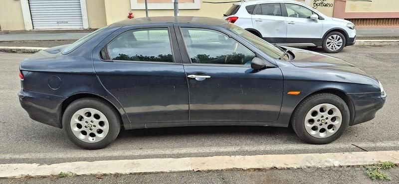 Usata Alfa Romeo 156 2000 Blu Berlina