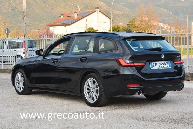 Usata BMW 316 Comfort Edition 122 CV (89 kW) 2023 Nero Station wagon