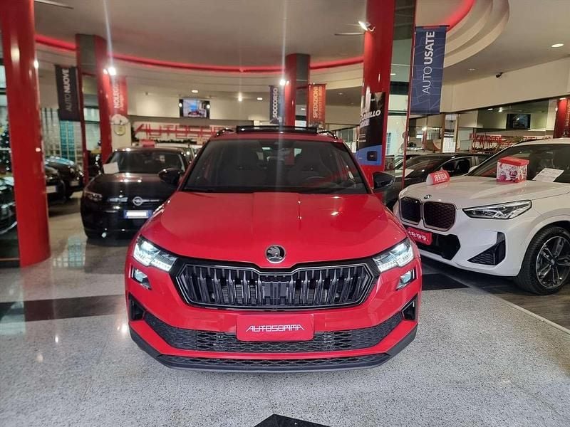 Rosso Usata 2022 Skoda Karoq SportLine SUV | 22.000 € (Super prezzo) - Immagine 1/4