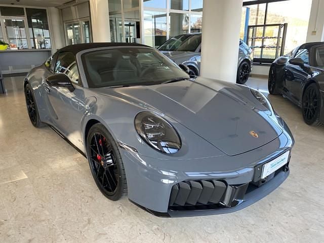 Usata Porsche 911 Targa 4 484 CV (355 kW) 2024 Grigio Cabrio