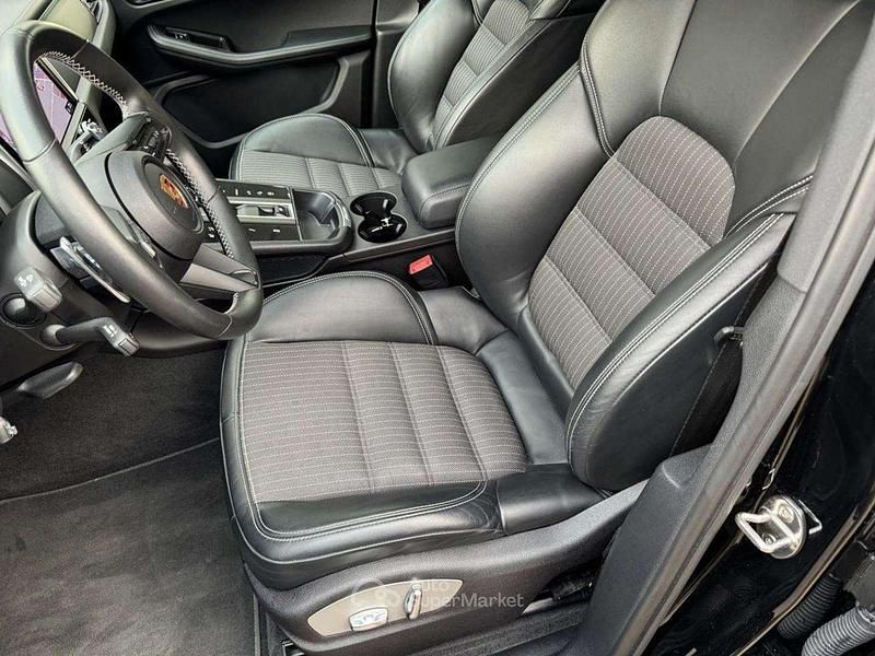 Usata Porsche Macan 265 CV (194 kW) 2024 Nero SUV