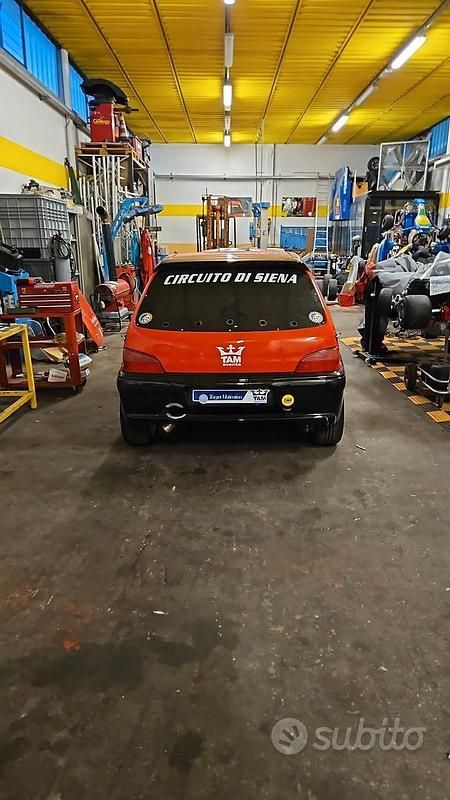 Usata Peugeot 106 2000 Utilitaria