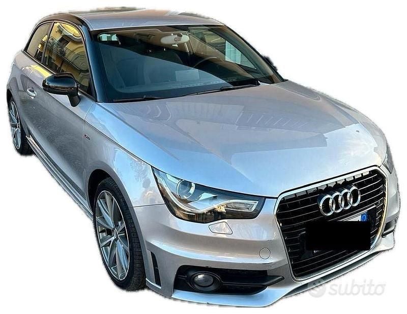 Grigio Usata 2014 Audi A1 Ambition Tre volumi | 10.900 € (Buon prezzo) - Immagine 1/1