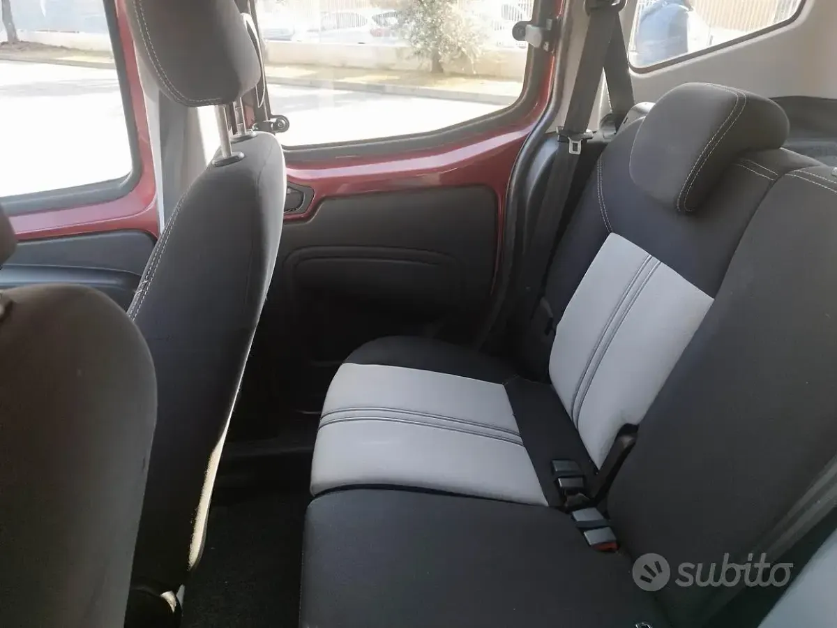 Usata Fiat Qubo Dynamic 95 CV (69 kW) 2016 Rosso Monovolume