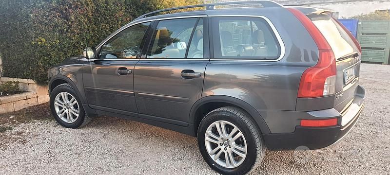 Usata Volvo XC90 185 CV (136 kW) 2009 SUV