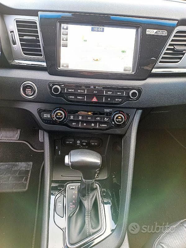 Usata Kia Niro 141 CV (103 kW) 2019 Blu SUV