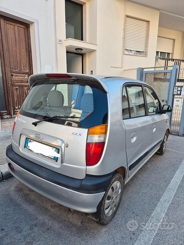 Usata Hyundai Atos Prime 58 CV (42 kW) 2001 Grigio Utilitaria