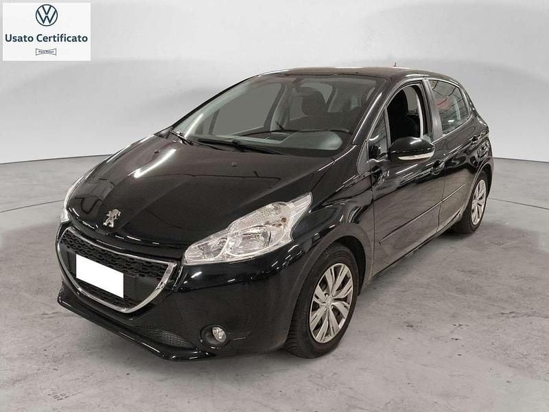 Nero Usata 2013 Peugeot 208 Active Due volumi | 7500 € (Buon prezzo) - Immagine 1/4