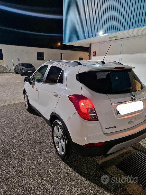 Usata Opel Mokka S 110 CV (80 kW) 2018 Bianco SUV
