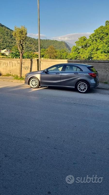 Usata Mercedes CLA180 2016 Grigio Berlina