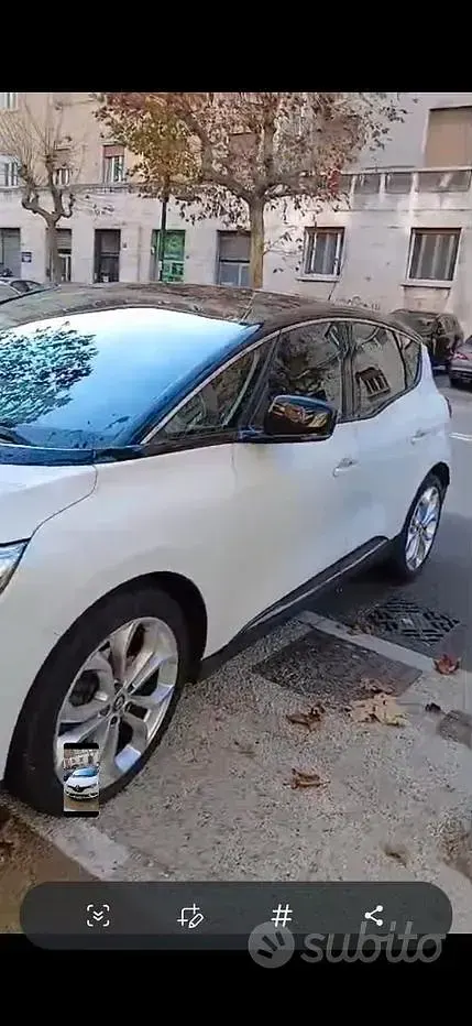 Usata Renault Scénic IV 120 CV (88 kW) 2019 Monovolume