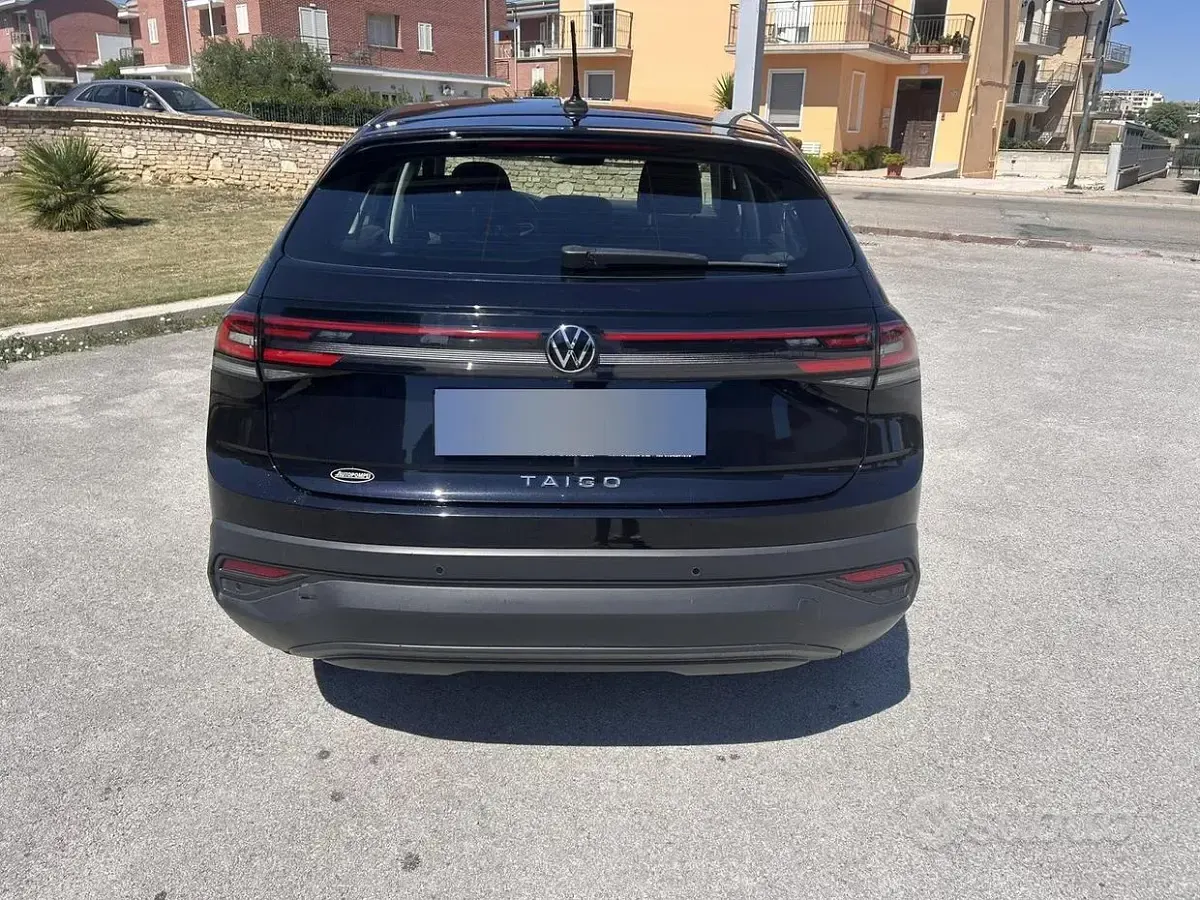 Usata VW Taigo 95 CV (69 kW) 2022 Nero SUV