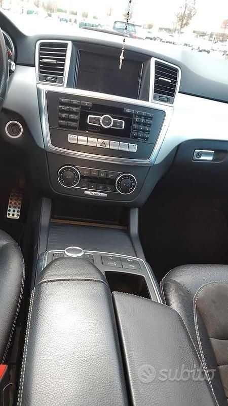 Usata Mercedes ML250 204 CV (150 kW) 2012 Nero SUV