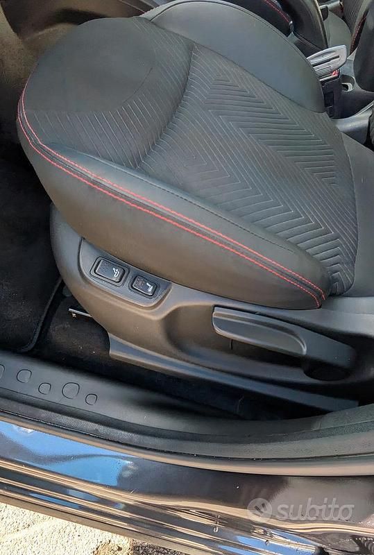 Usata Fiat 500L Cross 95 CV (69 kW) 2022 Grigio Monovolume