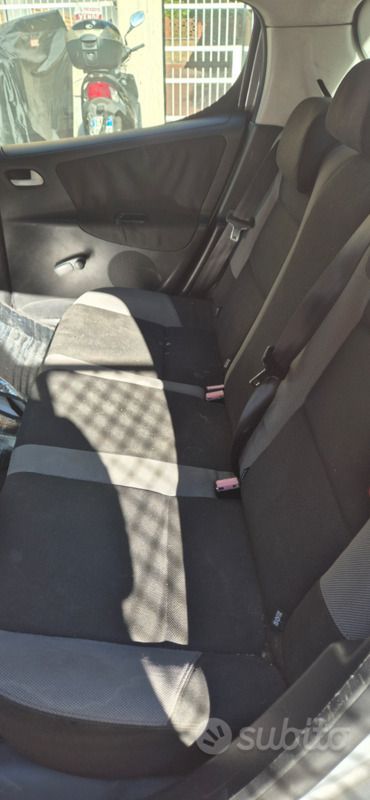 Begagnad Peugeot 207 88 HK (64 kW) 2007 Grå Halvkombi