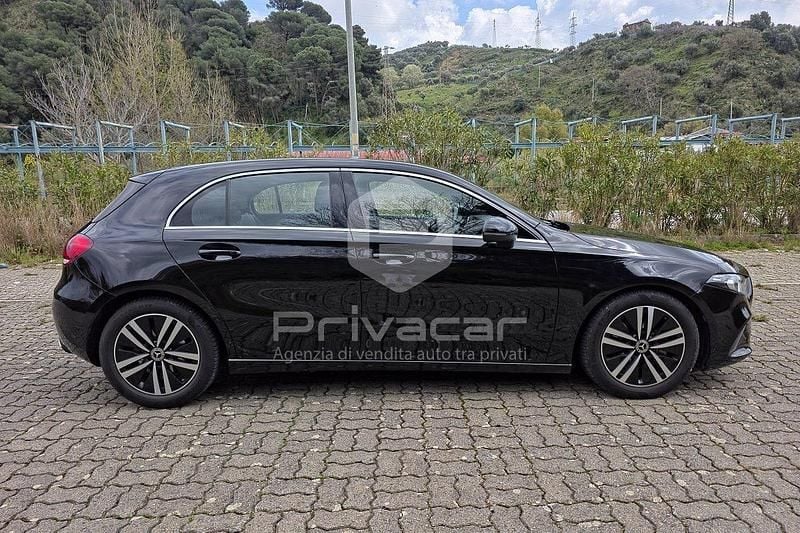 Usata Mercedes A180 116 CV (85 kW) 2022 Nero Berlina