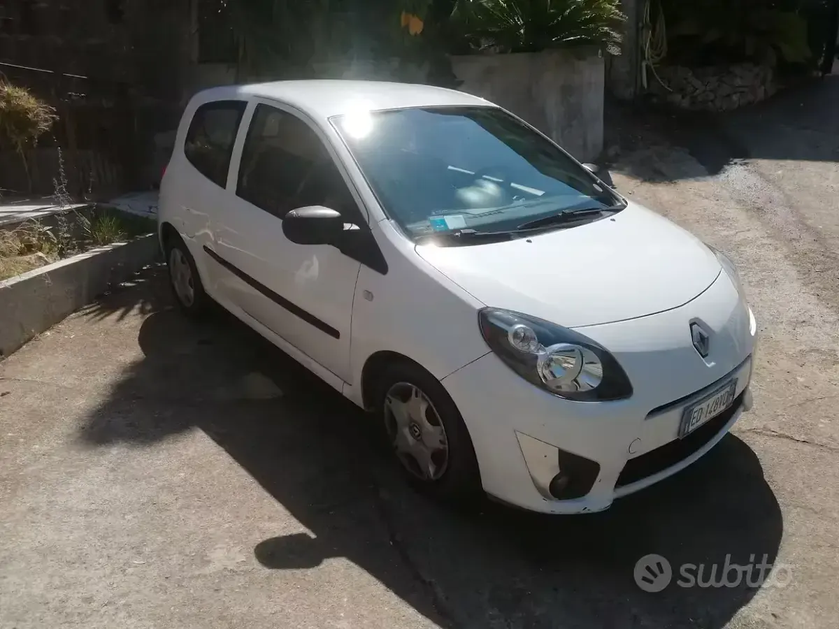 Usata Renault Twingo 75 CV (55 kW) 2011 Utilitaria