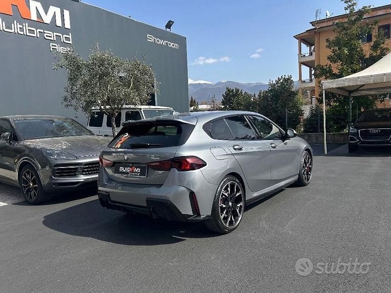 Usata BMW 118 M Sport 150 CV (110 kW) 2025 Grigio Utilitaria