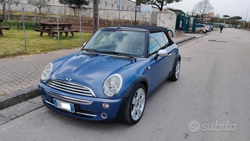 Usata Mini One Cabriolet 90 CV (66 kW) 2007 Blu Cabrio