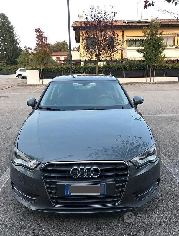 Usata Audi A3 190 CV (139 kW) 2016 Grigio Berlina