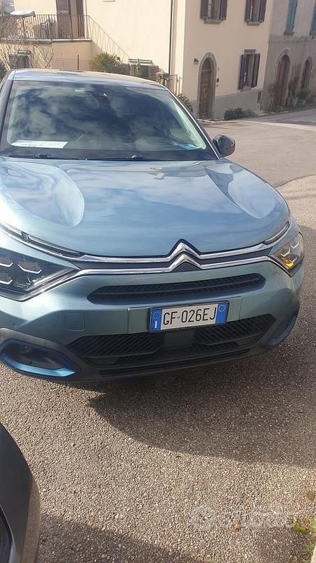 Usata Citroën e-C4 100 kW (136 CV) 2021 Grigio Berlina