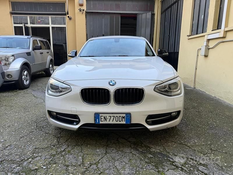 Usata BMW 116 Sport Line 116 CV (85 kW) 2012 Other Utilitaria