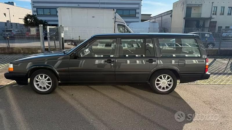 Usata Volvo 945 1993 Grigio Station wagon