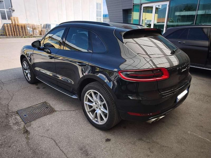 Usata Porsche Macan 250 CV (183 kW) 2016 Nero SUV